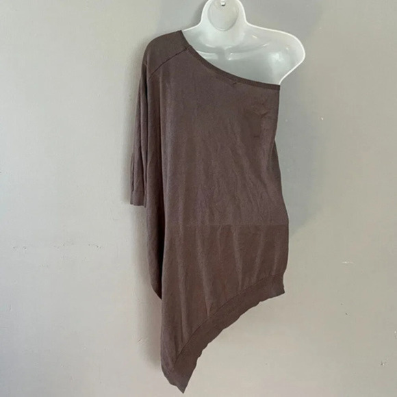 Charli London Women's Brown One Shoulder 3/4 sleeve Jumper Size 1 XS Lightweight - Picture 8 of 14